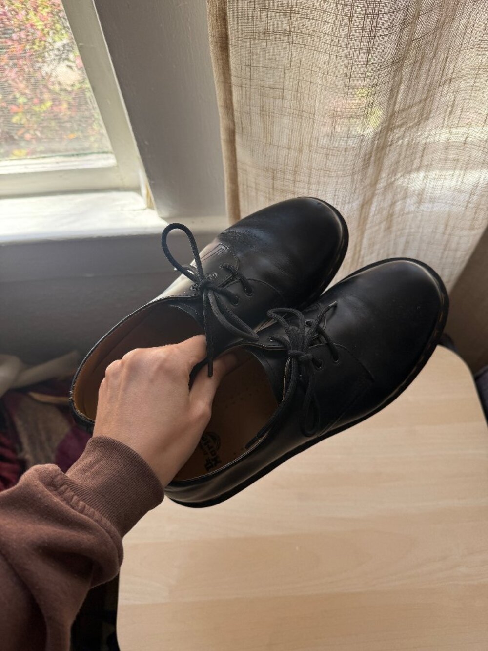 doc martens womens 1461 smooth leather size 10